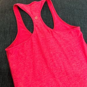 Lululemon Top 🍋